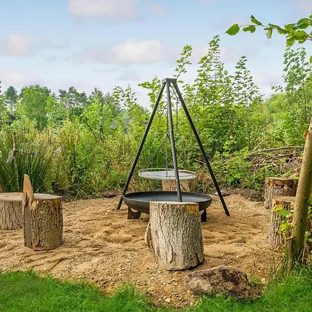 Beautiful In Hjby With Wifi And 4 Bedrooms Ferienhaus Højby